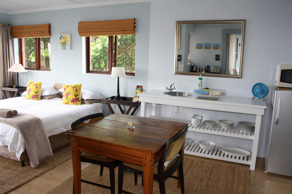 Zen Guesthouse Jeffreysbaai Buitenkant foto